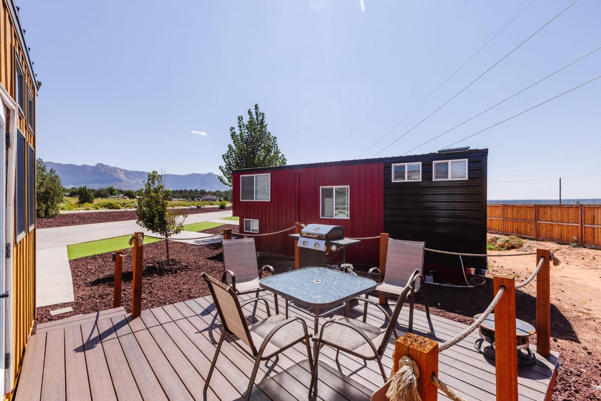 Desert Oasis Tiny Home Apple Valley Exterior foto